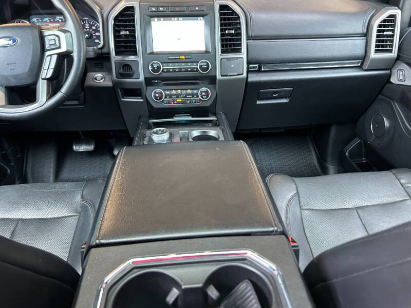 2018 Ford Expedition MAX XLT