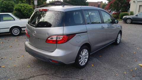 2012 Mazda MAZDA5 Sport