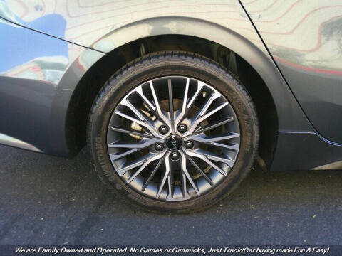 2022 Kia Forte GT Line