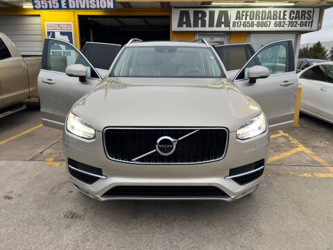2016 Volvo XC90 T6 Momentum