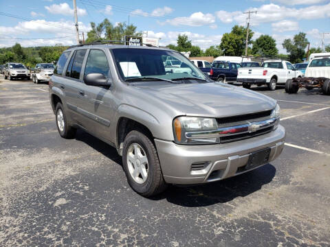 2003 Chevrolet TrailBlazer for sale at MIAMISBURG AUTO SALES in Miamisburg OH