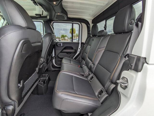 2025 Jeep Gladiator High Tide