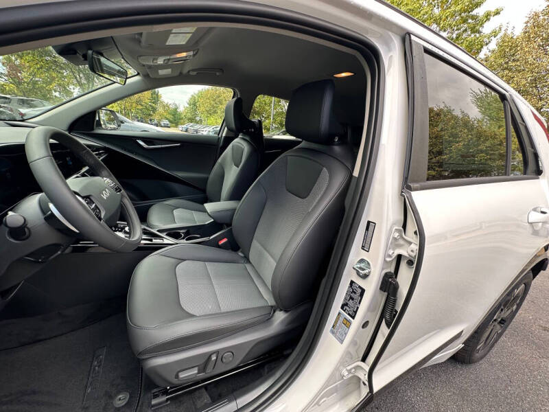 2025 Kia Niro EV Wind