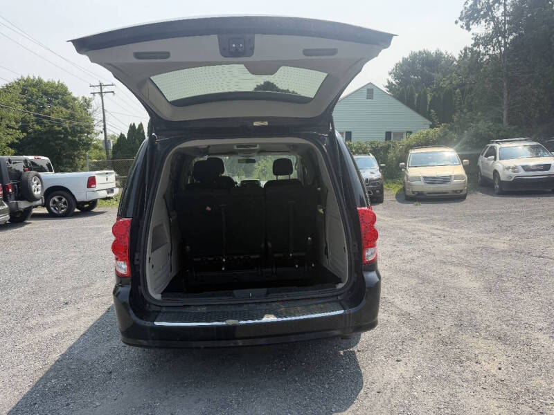 2012 Dodge Grand Caravan Crew