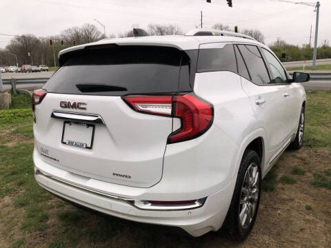2023 GMC Terrain Denali