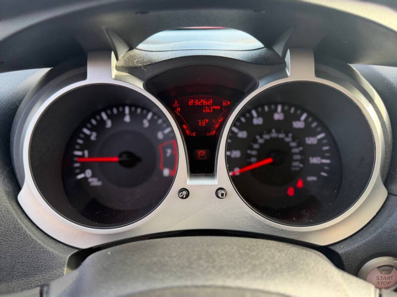 2015 Nissan JUKE S