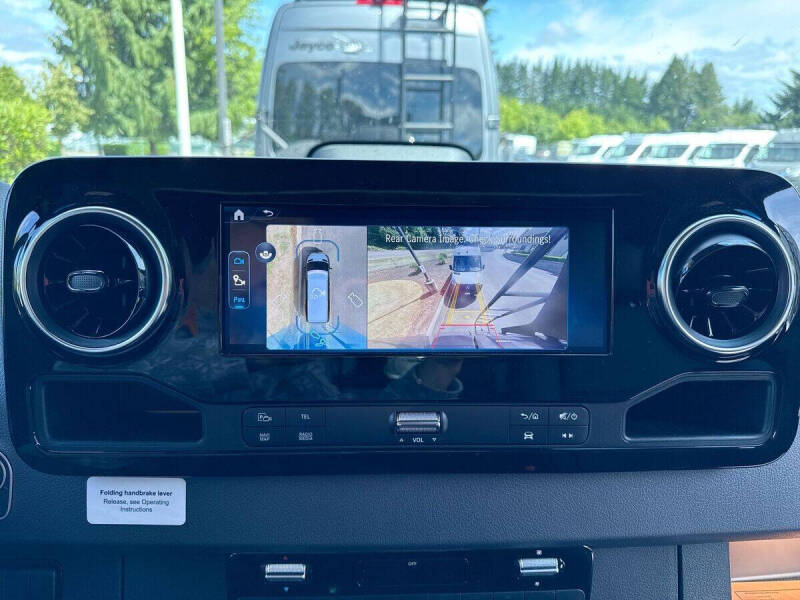 2026 Mercedes-Benz Sprinter