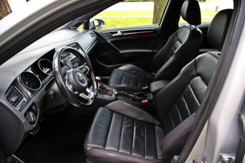 2015 Volkswagen Golf GTI SE