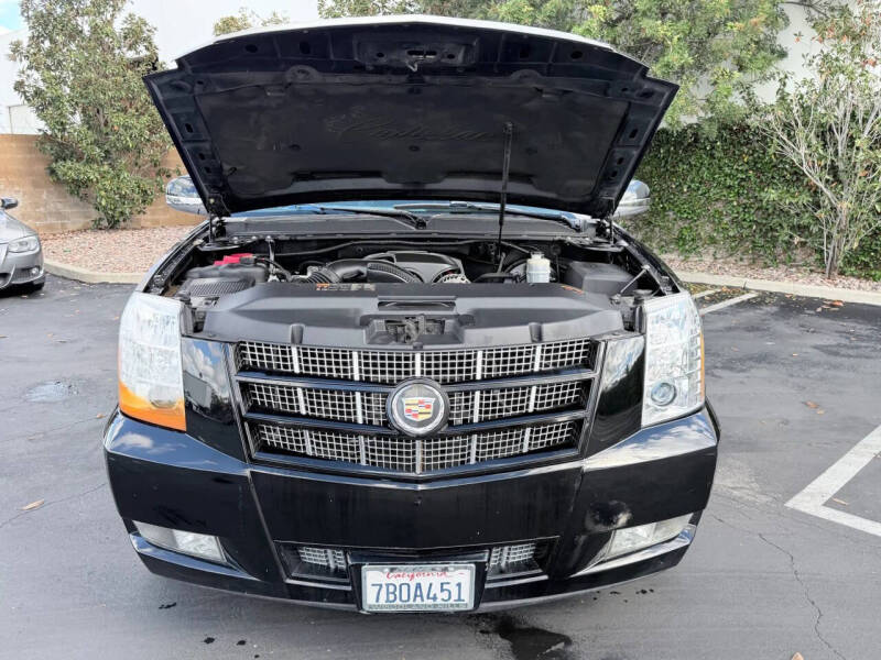 2013 Cadillac Escalade ESV Premium
