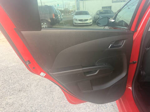 2017 Chevrolet Sonic LT Auto