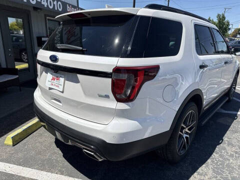 2017 Ford Explorer Sport