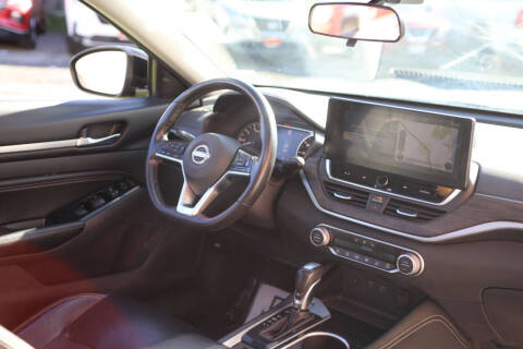 2023 Nissan Altima 2.5 SL