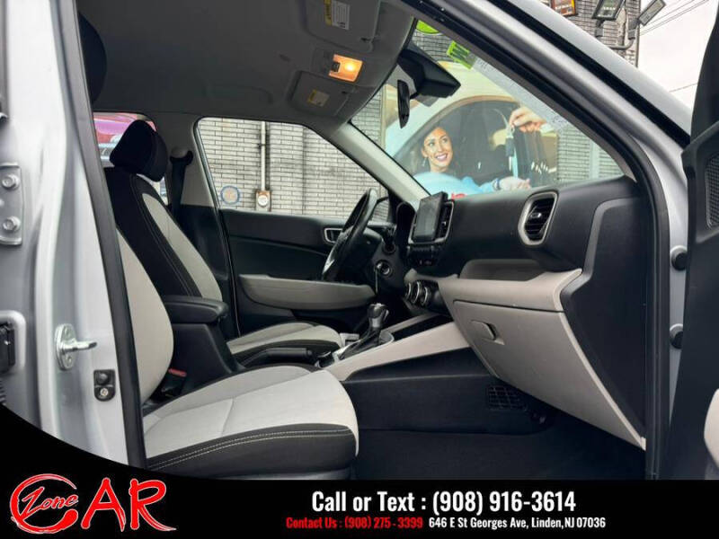 2021 Hyundai Venue SEL