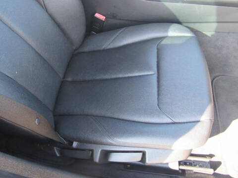 2017 BMW 3 Series 320i xDrive