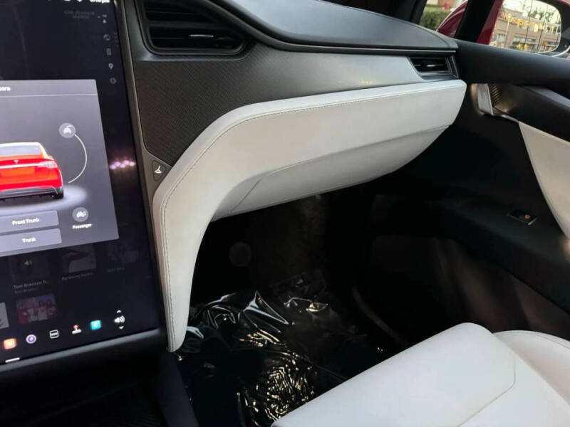 2018 Tesla Model X 75D