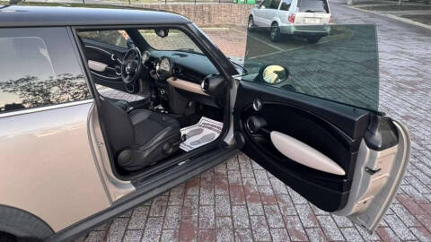 2013 MINI Hardtop Cooper