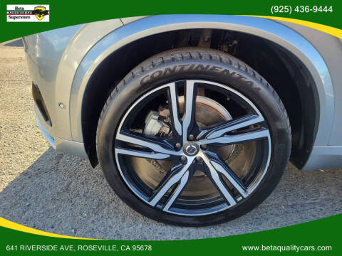 2017 Volvo XC90 T6 R-Design