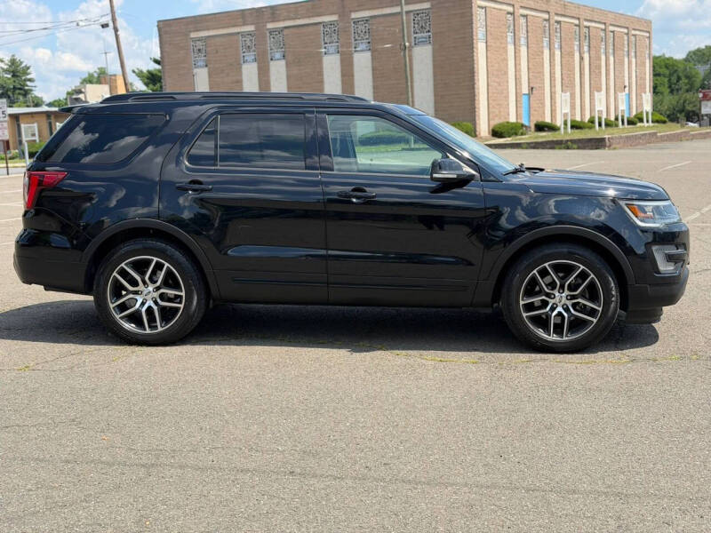 2016 Ford Explorer Sport
