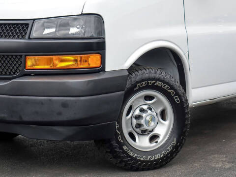2024 Chevrolet Express 2500