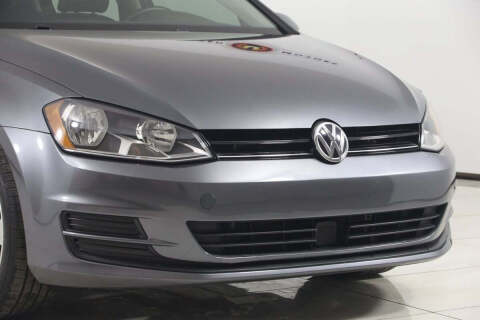 2017 Volkswagen Golf TSI Wolfsburg Edition