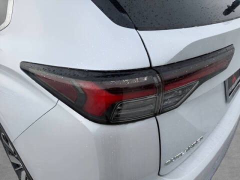 2026 Mitsubishi Outlander SEL