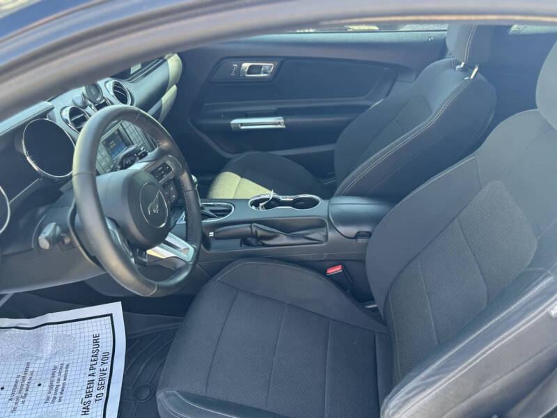 2015 Ford Mustang V6