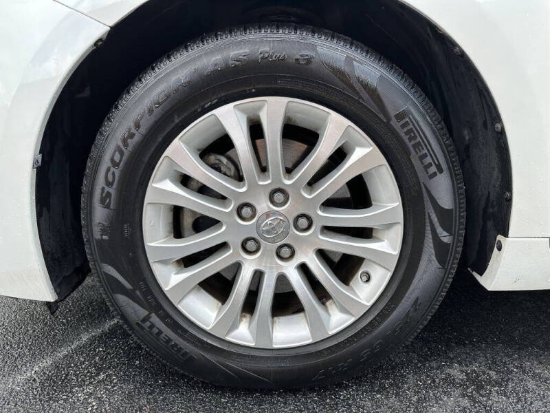 2017 Toyota Sienna