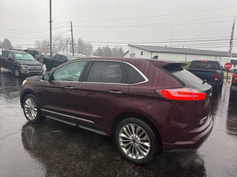 2021 Ford Edge Titanium