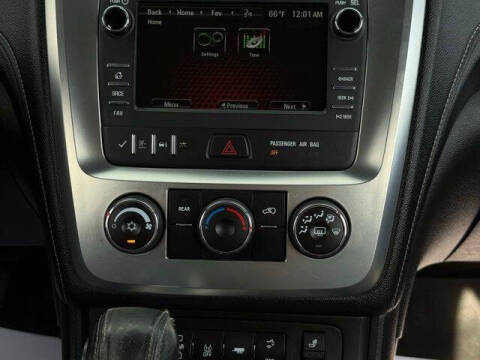 2013 GMC Acadia SLE-2