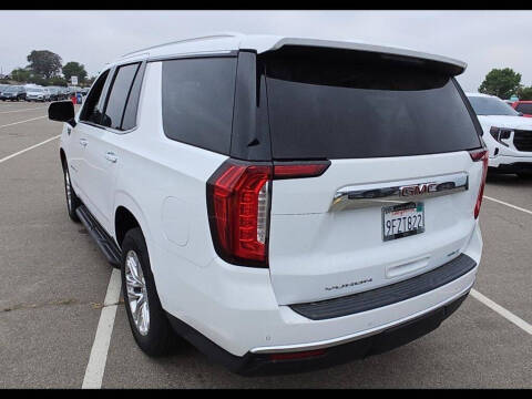 2023 GMC Yukon SLT