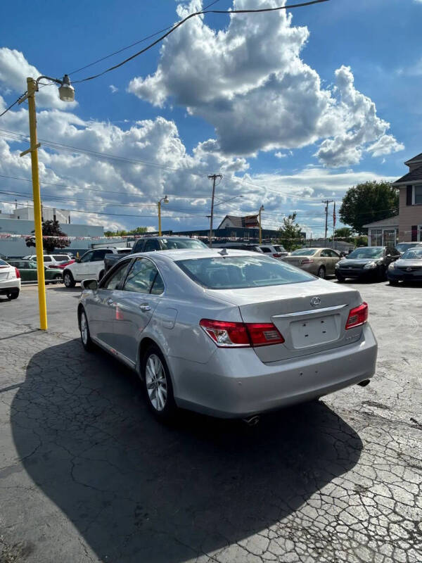 2011 Lexus ES 350