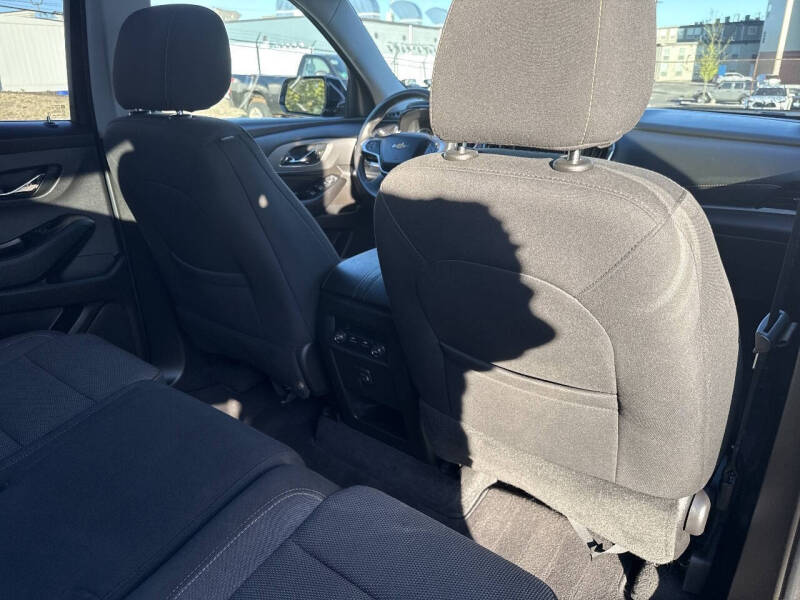 2020 Chevrolet Traverse LS