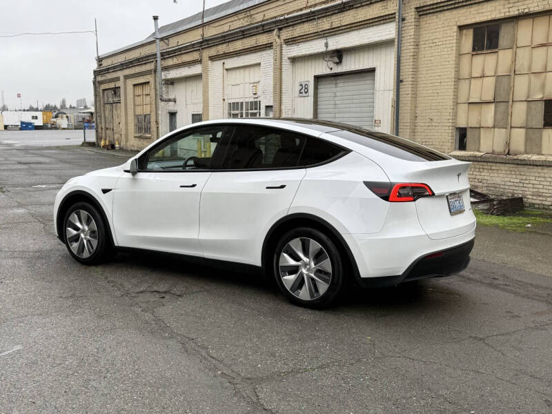 2020 Tesla Model Y Long Range