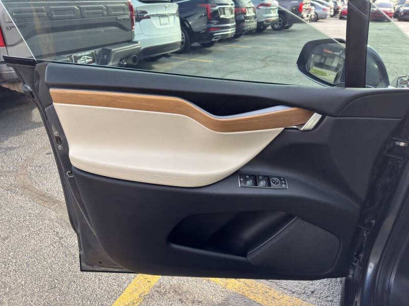 2020 Tesla Model X Long Range Plus