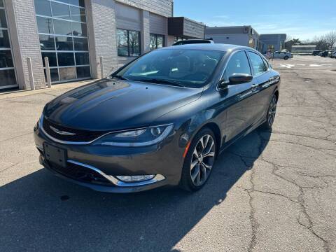 2015 Chrysler 200 for sale at Dean's Auto Sales in Flint MI