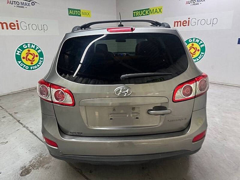 2011 Hyundai Santa Fe GLS