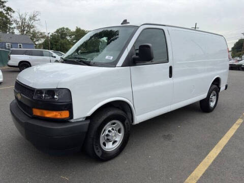 2023 Chevrolet Express 2500