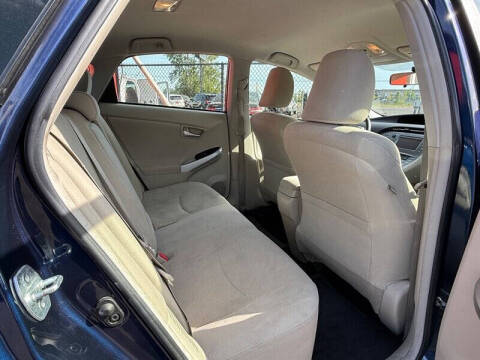 2014 Toyota Prius Two