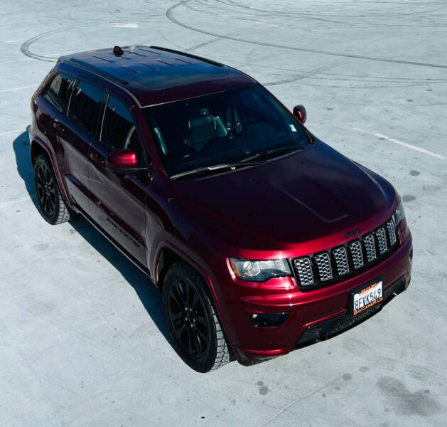 2018 Jeep Grand Cherokee Altitude photo 8