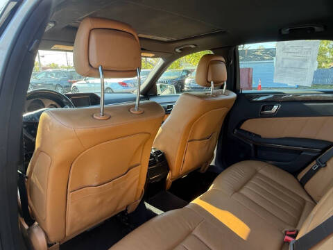 2010 Mercedes-Benz E-Class