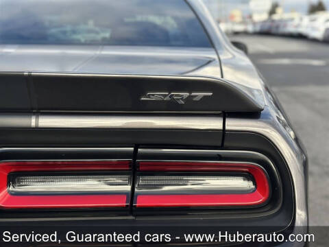 2015 Dodge Challenger SRT 392