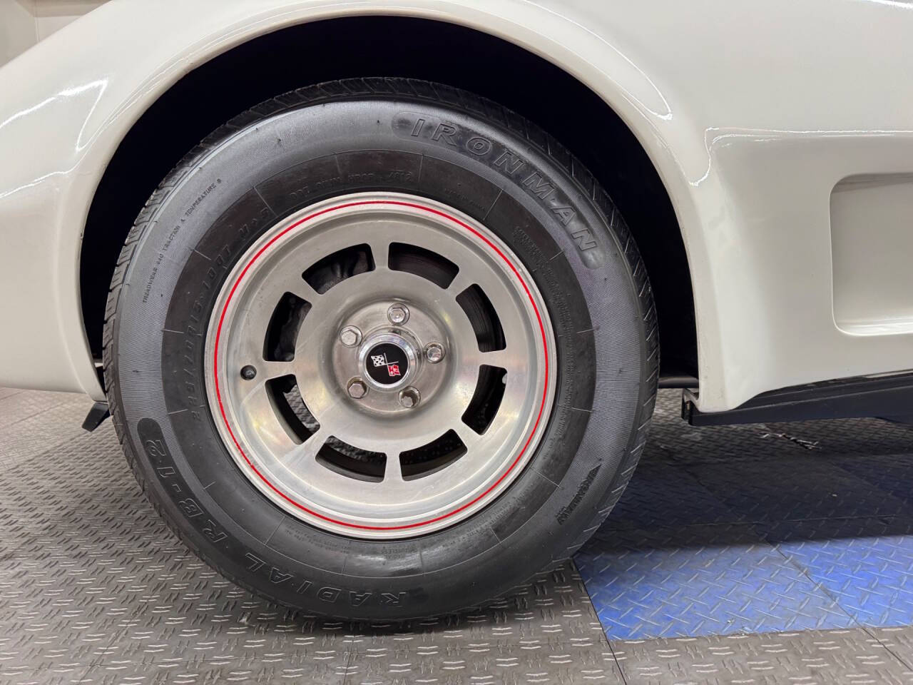 1979 Chevrolet Corvette 23