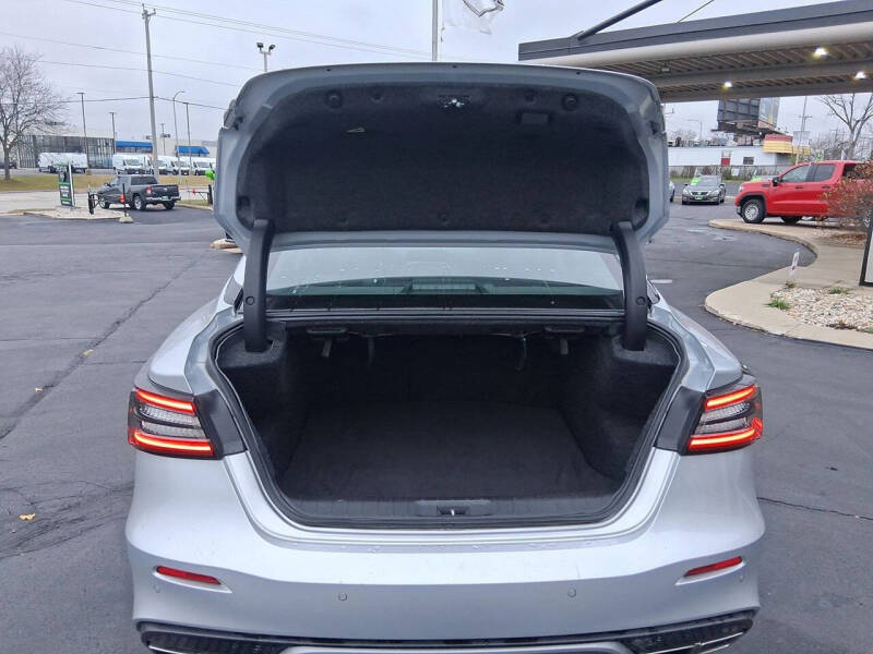 2023 Nissan Maxima 3.5 SV