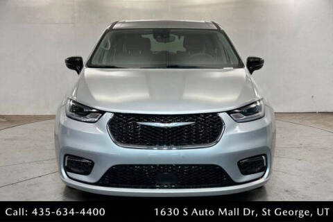 2024 Chrysler Pacifica Plug-In Hybrid