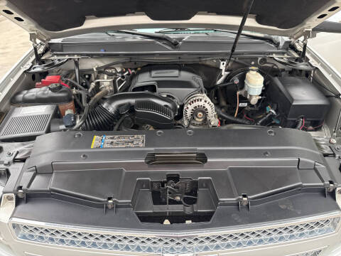 2010 Chevrolet Suburban LS