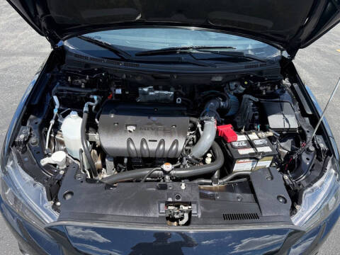 2017 Mitsubishi Lancer LE