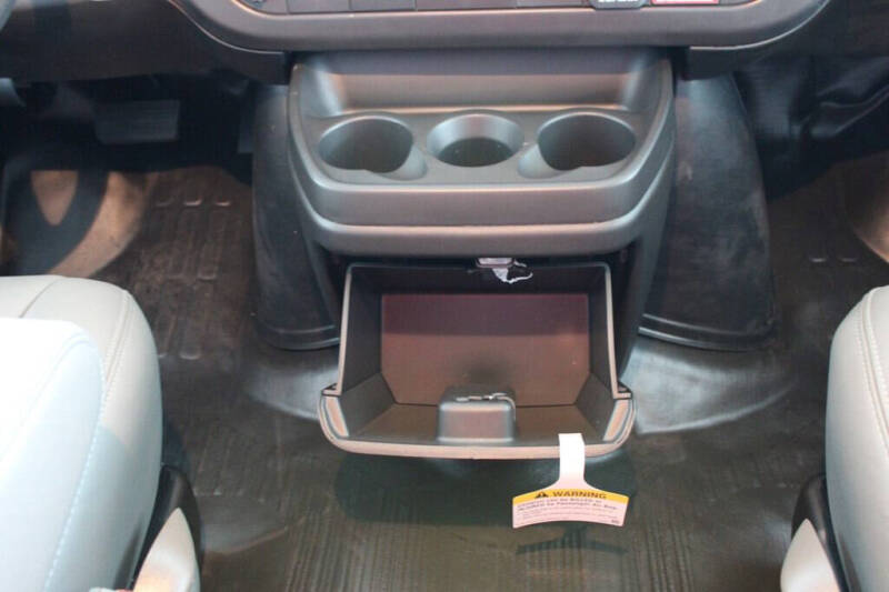 2025 Chevrolet Express 2500