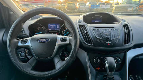 2015 Ford Escape SE