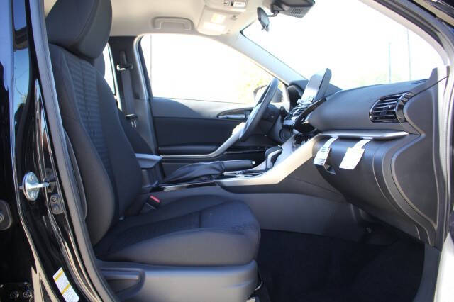 2026 Mitsubishi Eclipse Cross LE