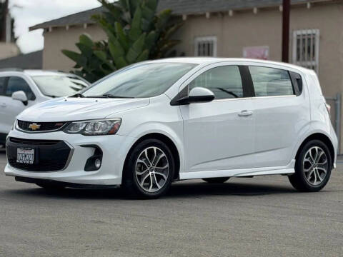 2017 Chevrolet Sonic LT Auto